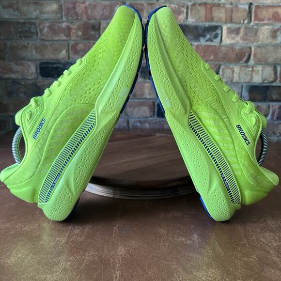 Brooks Adrenaline GTS 24 Supportive Acid Lime Running Shoes Sneakers Men’s 11